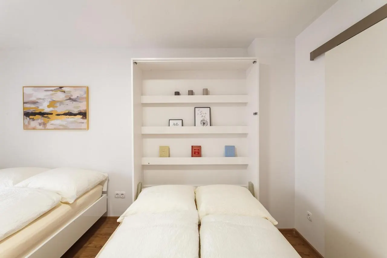 Design Apartment / 2 Room / Central / Contactless Check-In Hannover