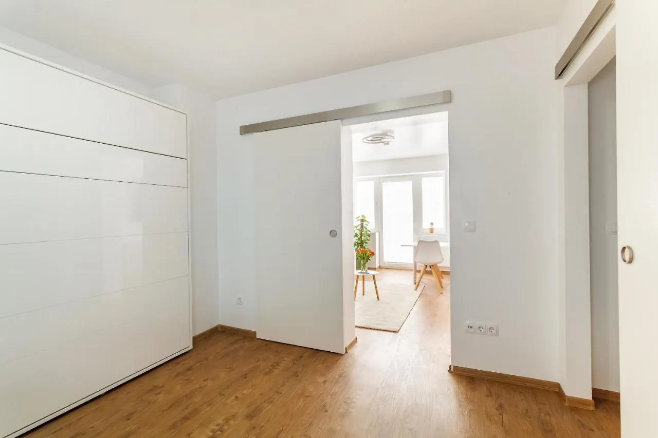 Design Apartment / 2 Room / Central / Contactless Check-In Hannover