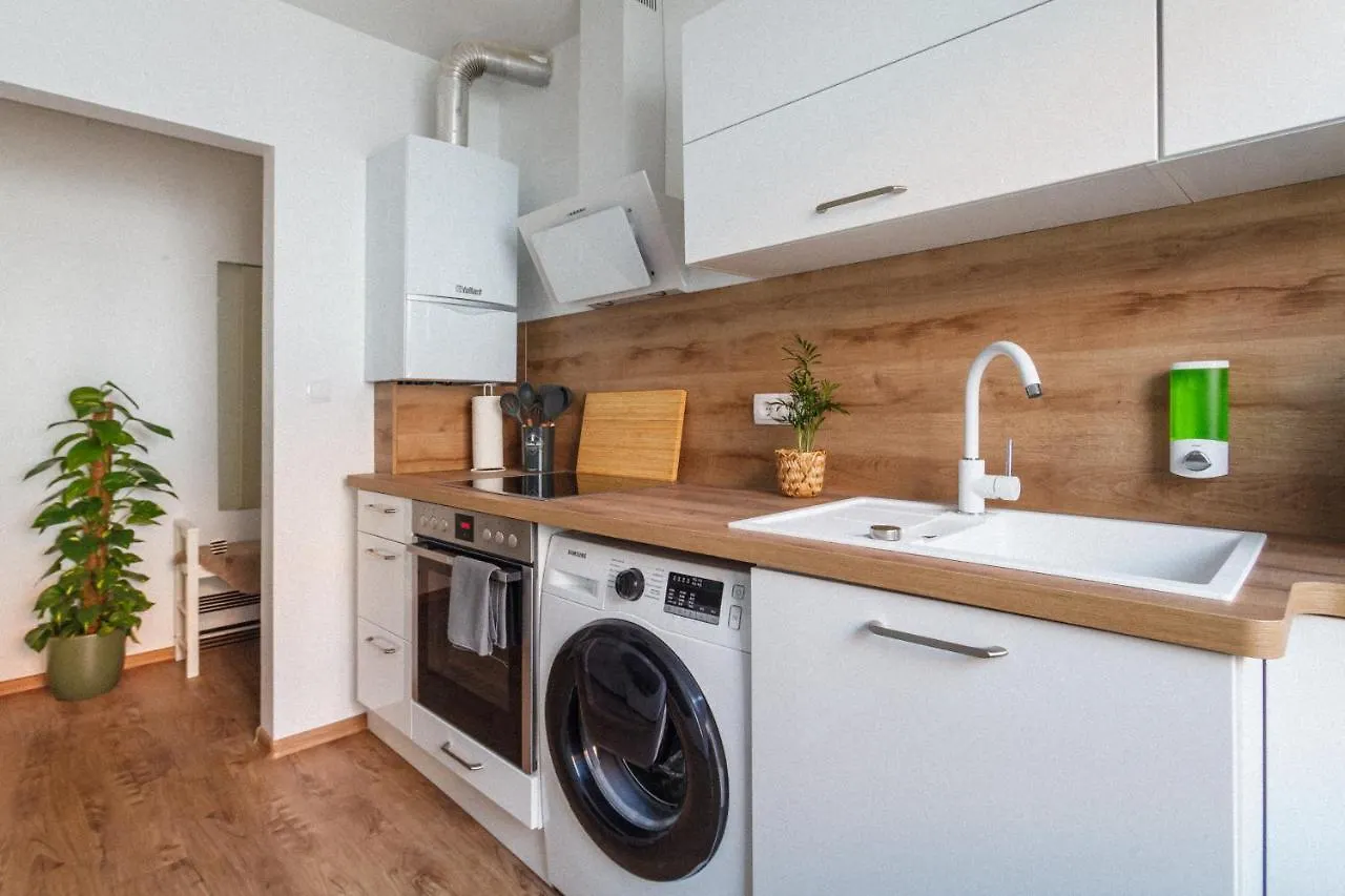 Design Apartment / 2 Room / Central / Contactless Check-In Hannover 0*,  Deutschland