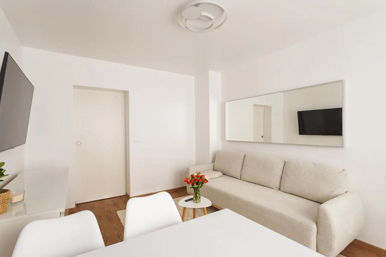 Design Apartment / 2 Room / Central / Contactless Check-In Hannover