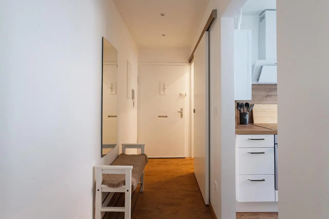 Design Apartment / 2 Room / Central / Contactless Check-In Hannover